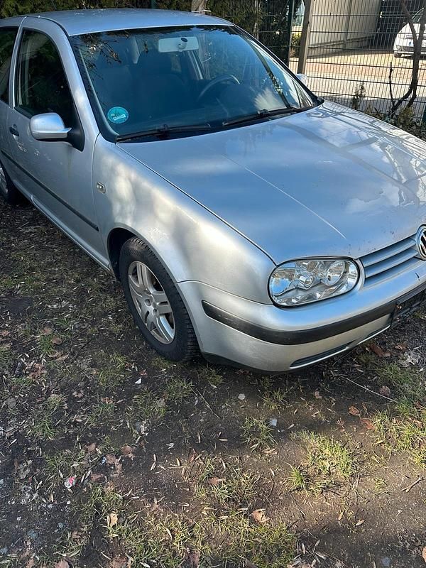 Gebraucht VW Golf IV 75 PS (55 kW) 2003 Silber Kleinwagen