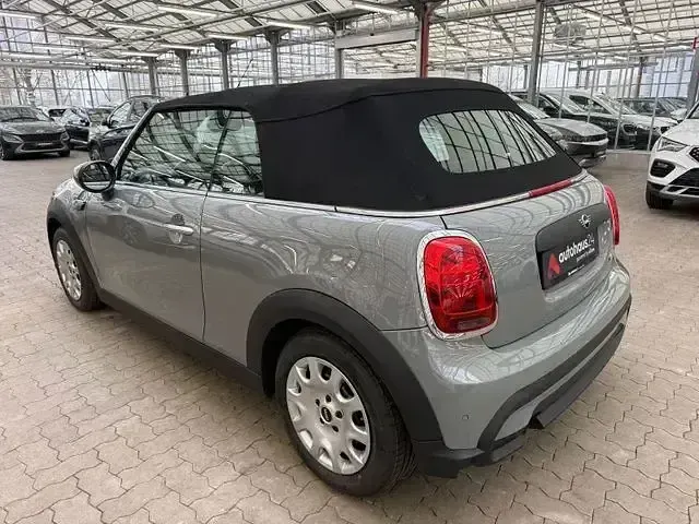 Usata Mini ONE Essential 102 CV (75 kW) 2022 Grigio Utilitaria