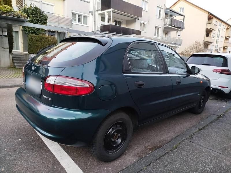 Grün Gebraucht 1998 Chevrolet Lanos Kleinwagen | 2.990 € - Bild 1/4