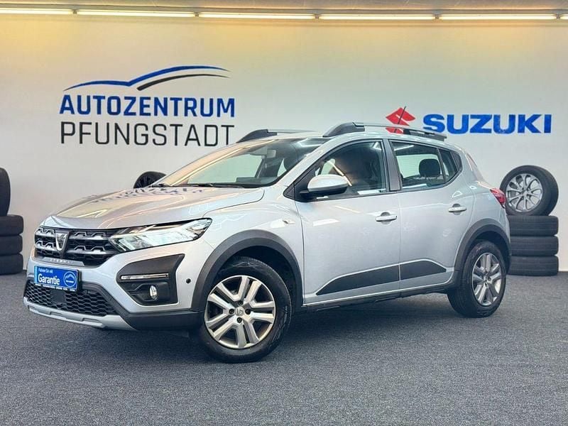 Gebraucht Dacia Sandero Comfort 91 PS (66 kW) 2022 Grau Limousine