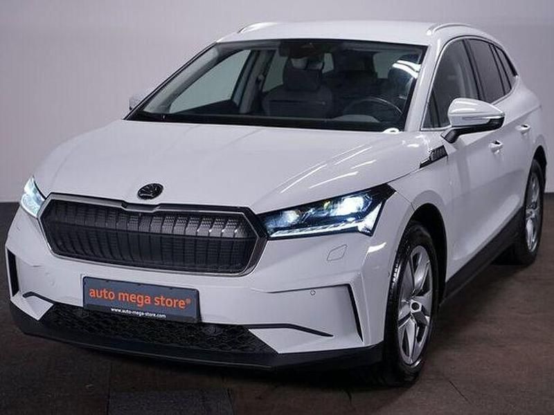 Weiß Gebraucht 2022 Skoda Enyaq iV SUV | 29.558 € (Guter Preis) - Bild 1/4