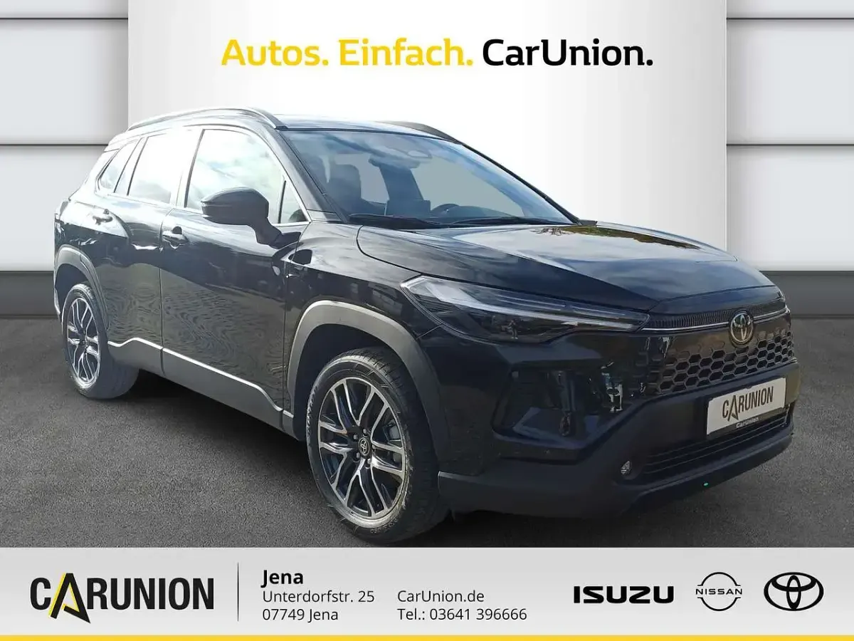 Gebraucht Toyota Corolla Cross 178 PS (130 kW) 2025 Black mica  fabric  schwarz SUV