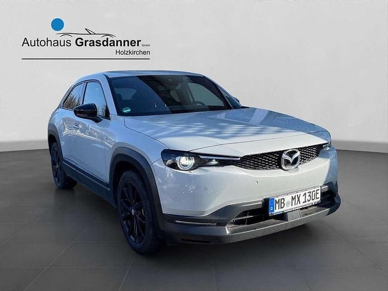 Weiß Gebraucht 2023 Mazda MX30 Ad'Vantage SUV | 21.450 € (Etwas zu teuer) - Bild 1/3