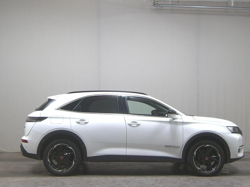 Weiss Gebraucht 2022 DS Automobiles DS7 Crossback Performance SUV | 18.980 € (Superpreis) - Bild 1/4