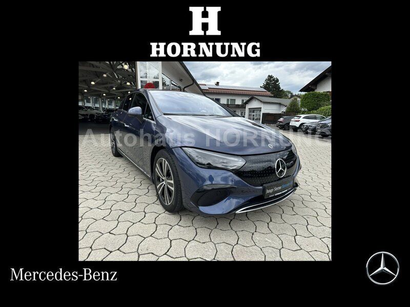 Metalliclack sodalithblau Gebraucht 2024 Mercedes EQE350 Limousine | 45.900 € (Superpreis) - Bild 1/3