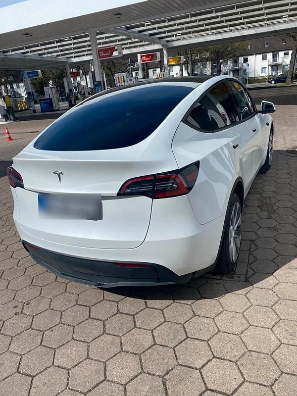 Gebraucht Tesla Model Y 219 kW (299 PS) 2024 Weiß SUV
