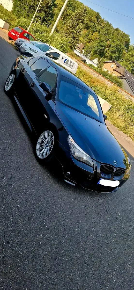 Gebraucht BMW 550 367 PS (269 kW) 2007 Schwarz Limousine