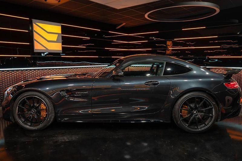 Gebraucht Mercedes AMG GT R AMG 585 PS (430 kW) 2017 Schwarz Coupé