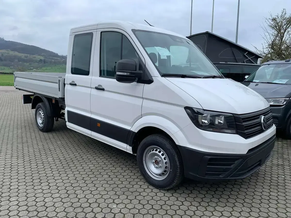 Neu VW Crafter 140 PS (102 kW) 2026 Candyweiss Van