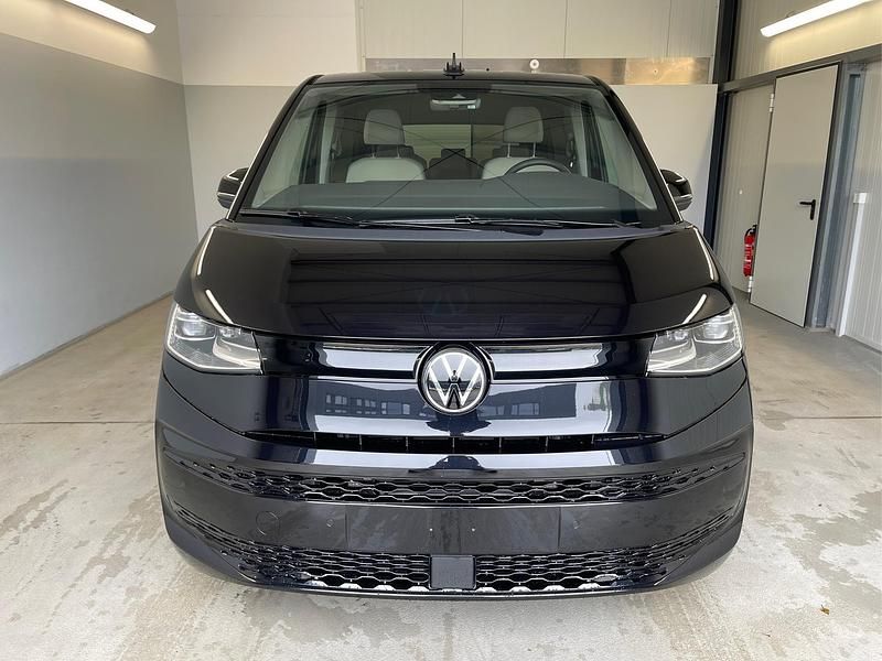 Neu VW Multivan Business 245 PS (180 kW) 2025 Deep black perleffekt Van
