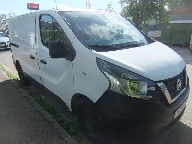 Gebraucht Nissan NV300 Comfort 120 PS (88 kW) 2018 Weiß Van