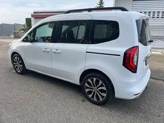 Gebraucht Renault Kangoo Techno 116 PS (85 kW) 2023 Weiß Van / Kleinbus