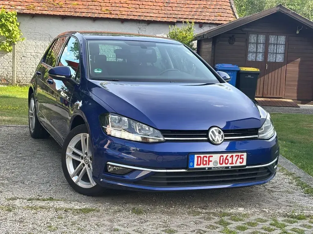 Second-hand VW Golf VII Join 116 CP (85 kW) 2018 Albastru Berlinǎ