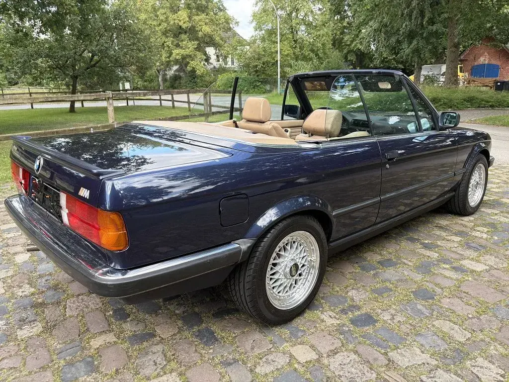 Gebraucht BMW 320 Cabriolet Performance 129 PS (94 kW) 1988 Royalblau metallic Cabrio
