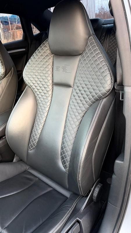 Gebraucht Audi S3 Comfort 300 PS (220 kW) 2016 Silber Limousine