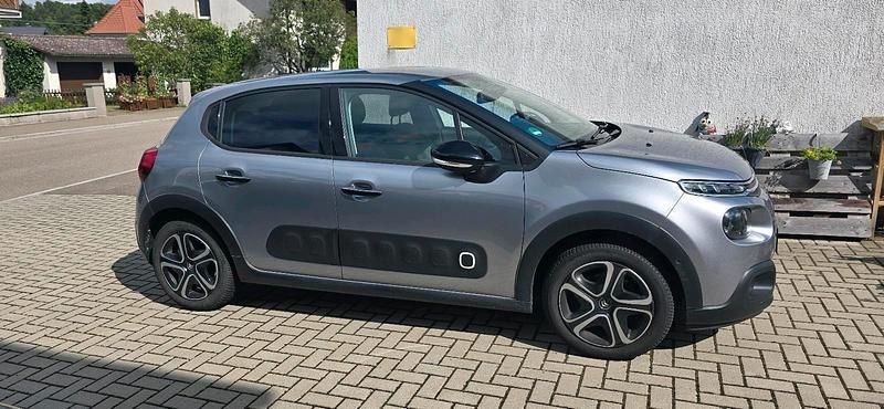 Grau Gebraucht 2019 Citroën C3 Kleinwagen | 10.000 € (Superpreis) - Bild 1/4