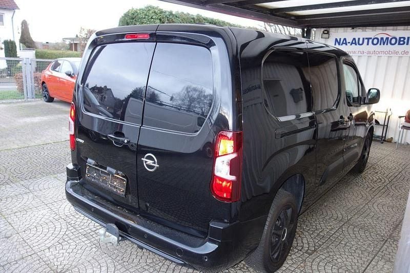 Gebraucht Opel Combo Edition 131 PS (96 kW) 2021 Schwarz Van / Kleinbus