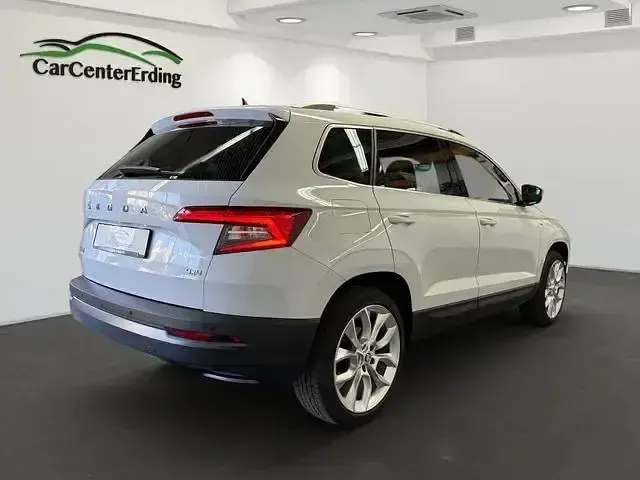 Gebraucht Skoda Karoq Drive 190 PS (139 kW) 2020 Weiß SUV