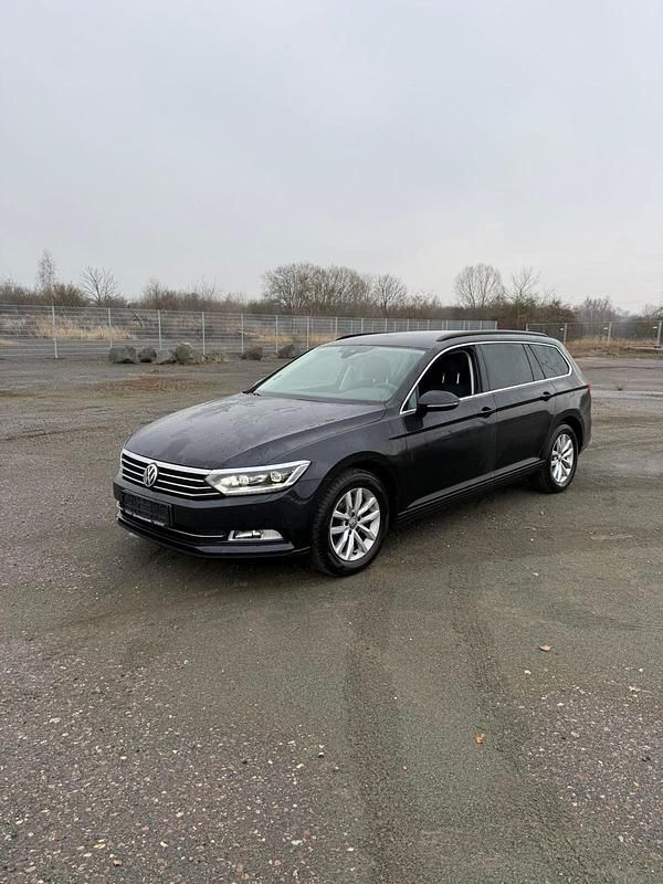 Gebraucht VW Passat 150 PS (110 kW) 2018 Kombi
