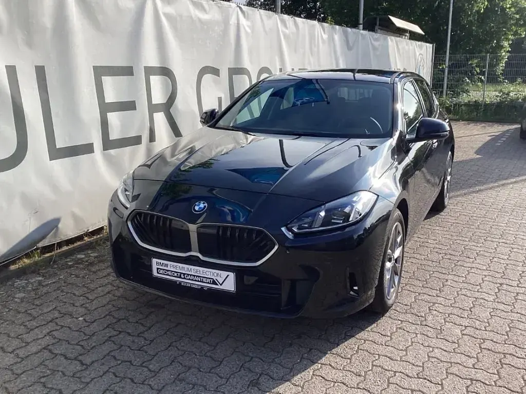 Gebraucht BMW 120 170 PS (125 kW) 2025 Schwarz Kleinwagen