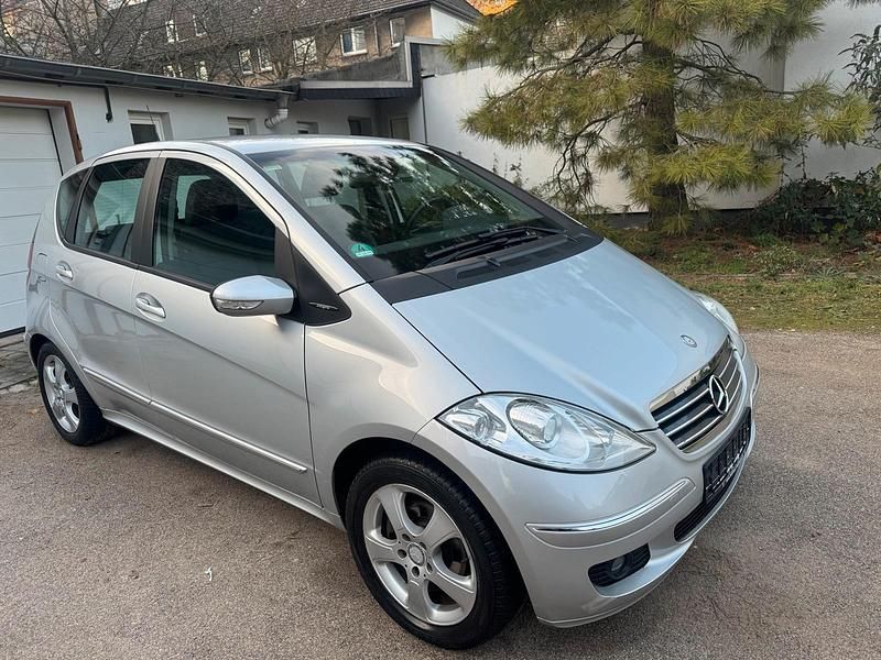 Silber Gebraucht 2008 Mercedes A200 Avantgarde Kleinwagen | 6.700 € (Fairer Preis) - Bild 1/4