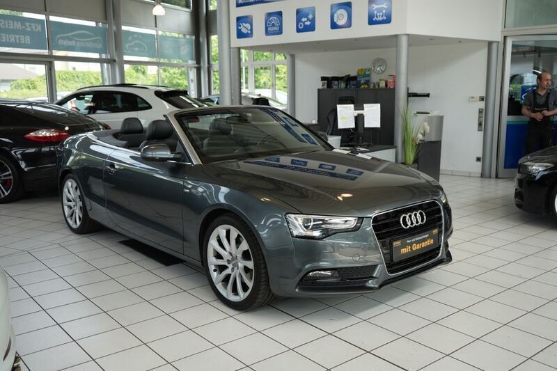 Grau Gebraucht 2012 Audi A5 Cabriolet S-Line Cabrio | 15.900 € (Fairer Preis) - Bild 1/4