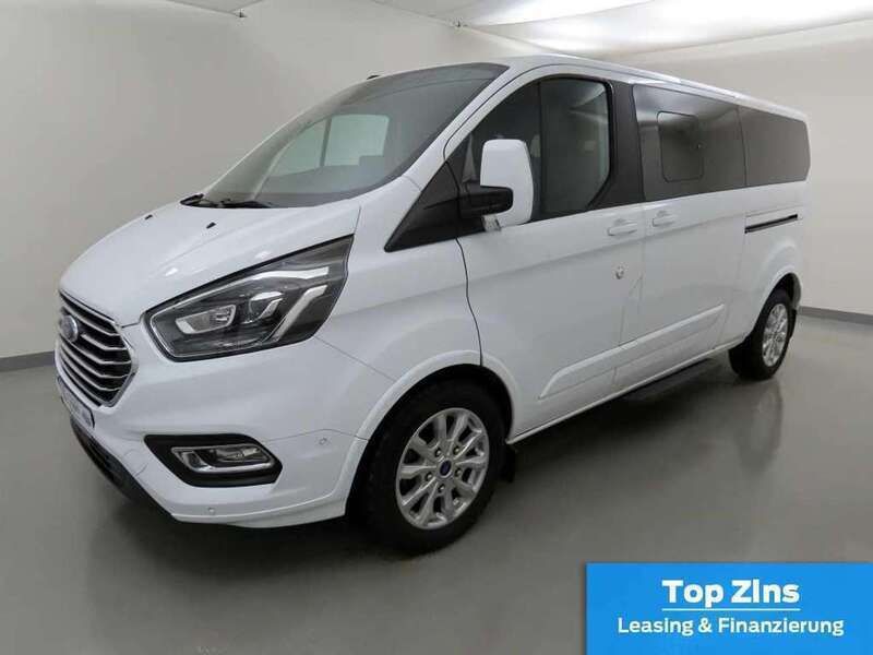 Gebraucht Ford Tourneo Custom Titanium X 131 PS (96 kW) 2022 Weiß Van