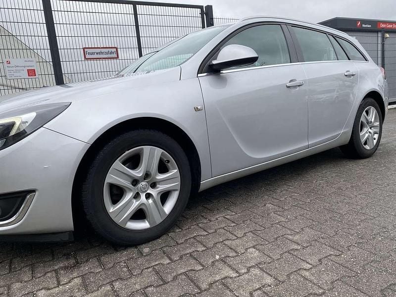 Gebraucht Opel Insignia 131 PS (96 kW) 2015 Kombi