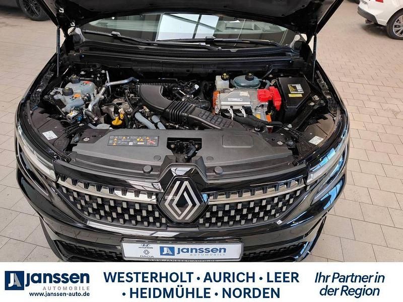 Gebraucht Renault Austral Iconic 131 PS (96 kW) 2023 Schwarz SUV