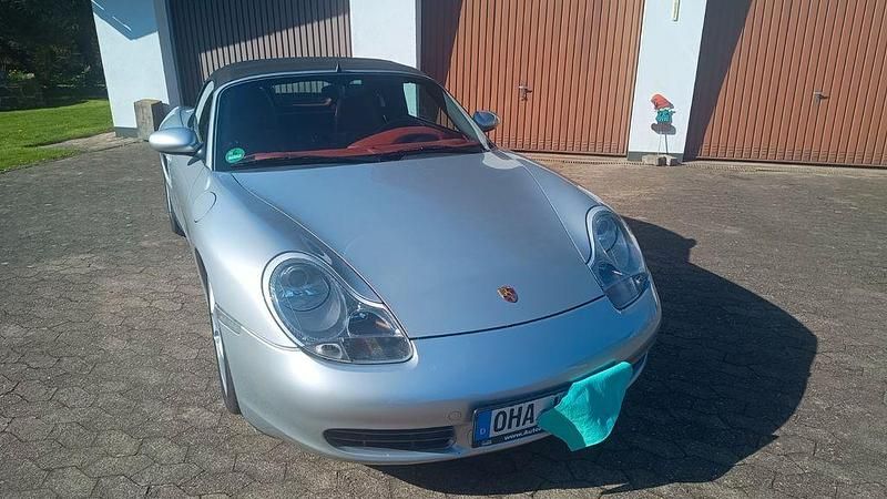 Second-hand Porsche Boxster S 252 CP (185 kW) 2000 Argintiu Cabrio