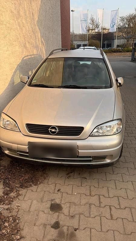 Gebraucht Opel Astra 101 PS (74 kW) 2002 Silber Kombi