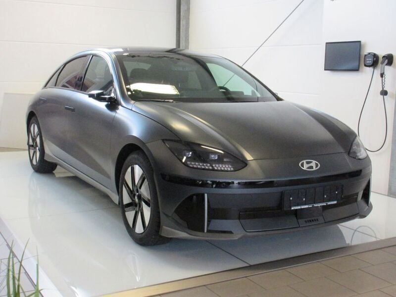 Nocturne gray Gebraucht 2023 Hyundai Ioniq 6 Limousine | 34.990 € (Superpreis) - Bild 1/4
