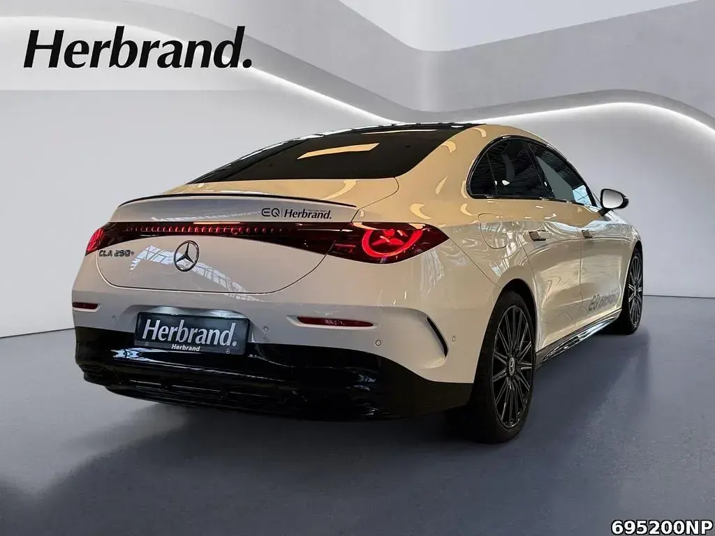 Gebraucht Mercedes CLA 250+ AMG line Plus 200 kW (272 PS) 2026 Weiß Limousine