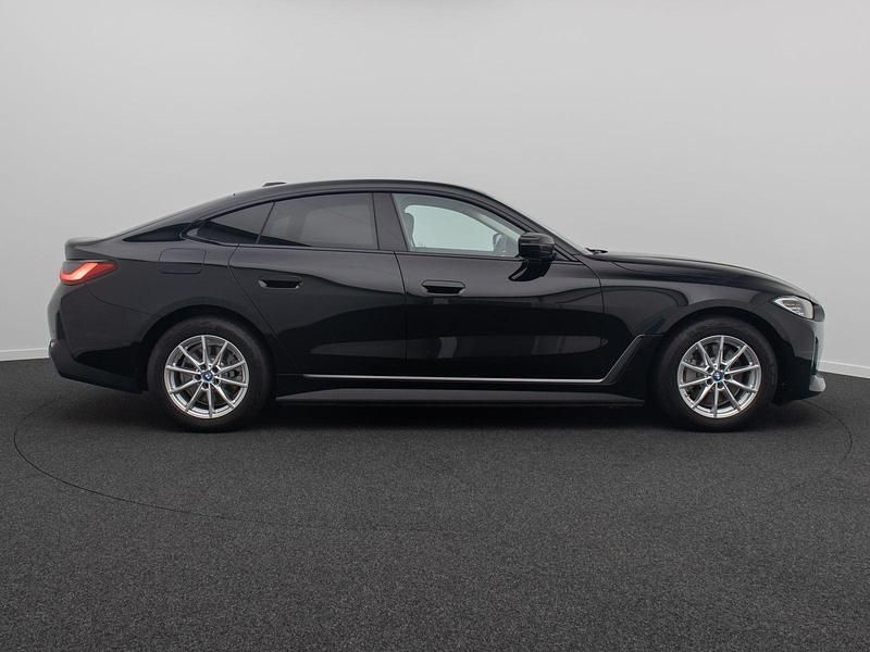 Gebraucht BMW i4 Efficient Dynamics 210 kW (286 PS) 2023 Schwarz ii668schwarz Limousine