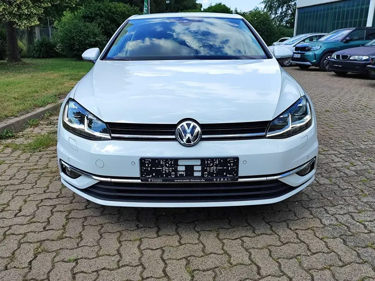 Gebraucht VW Golf VII Join 116 PS (85 kW) 2019 Pure white Kleinwagen