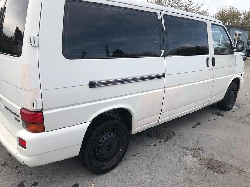 Gebraucht VW Transporter 102 PS (75 kW) 2000 Weiß Van