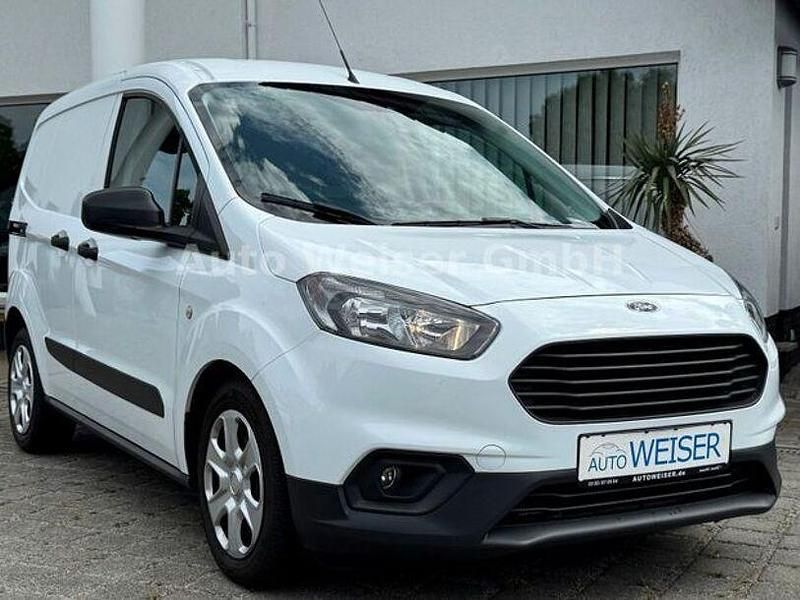 Gebraucht Ford Transit Trend 160 PS (117 kW) 2021 Andere Limousine