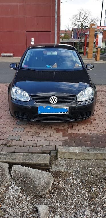 Gebraucht VW Golf IV Trendline 105 PS (77 kW) 2004 Schwarz Limousine