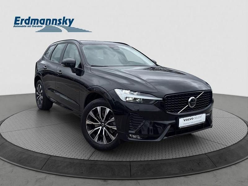 Gebraucht Volvo XC60 Plus 197 PS (144 kW) 2022 Schwarz SUV