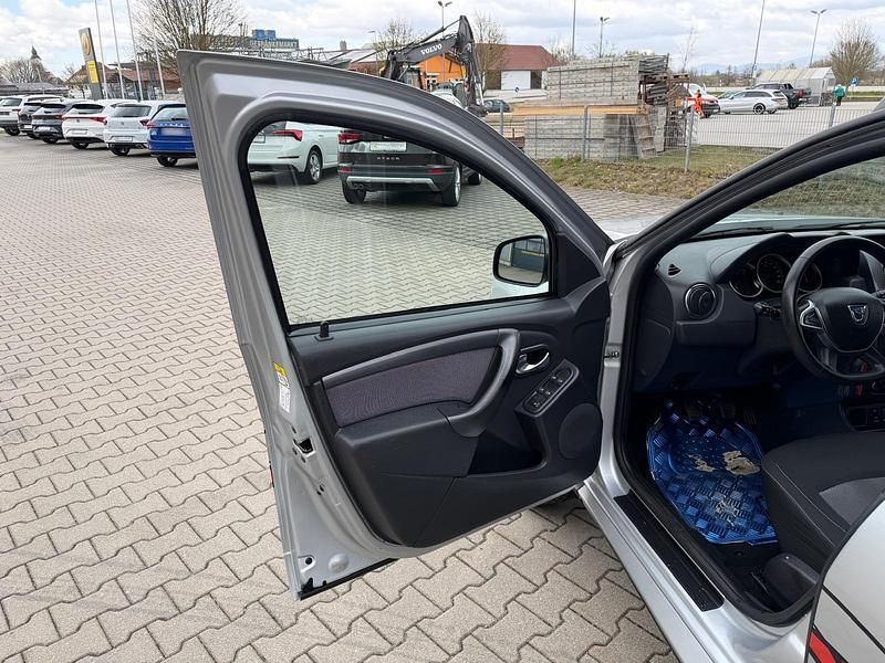 Gebraucht Dacia Duster 114 PS (83 kW) 2018 Grau SUV