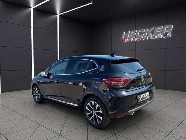 Gebraucht Renault Clio V Techno 140 PS (102 kW) 2022 Sternenschwarz Kleinwagen