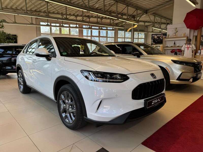 Weiß (platinum white pearl) Neu 2025 Honda ZR-V Elegance SUV | 34.900 € (Guter Preis) - Bild 1/4