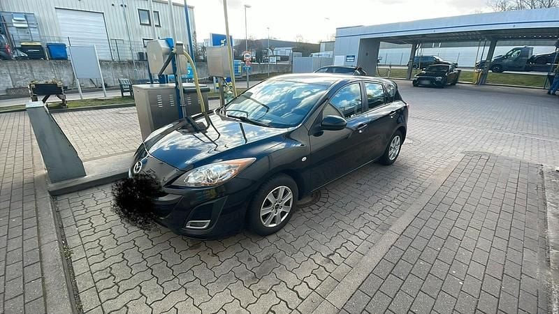 Gebraucht Mazda 3 90th Anniversary 105 PS (77 kW) 2011 Schwarz Limousine