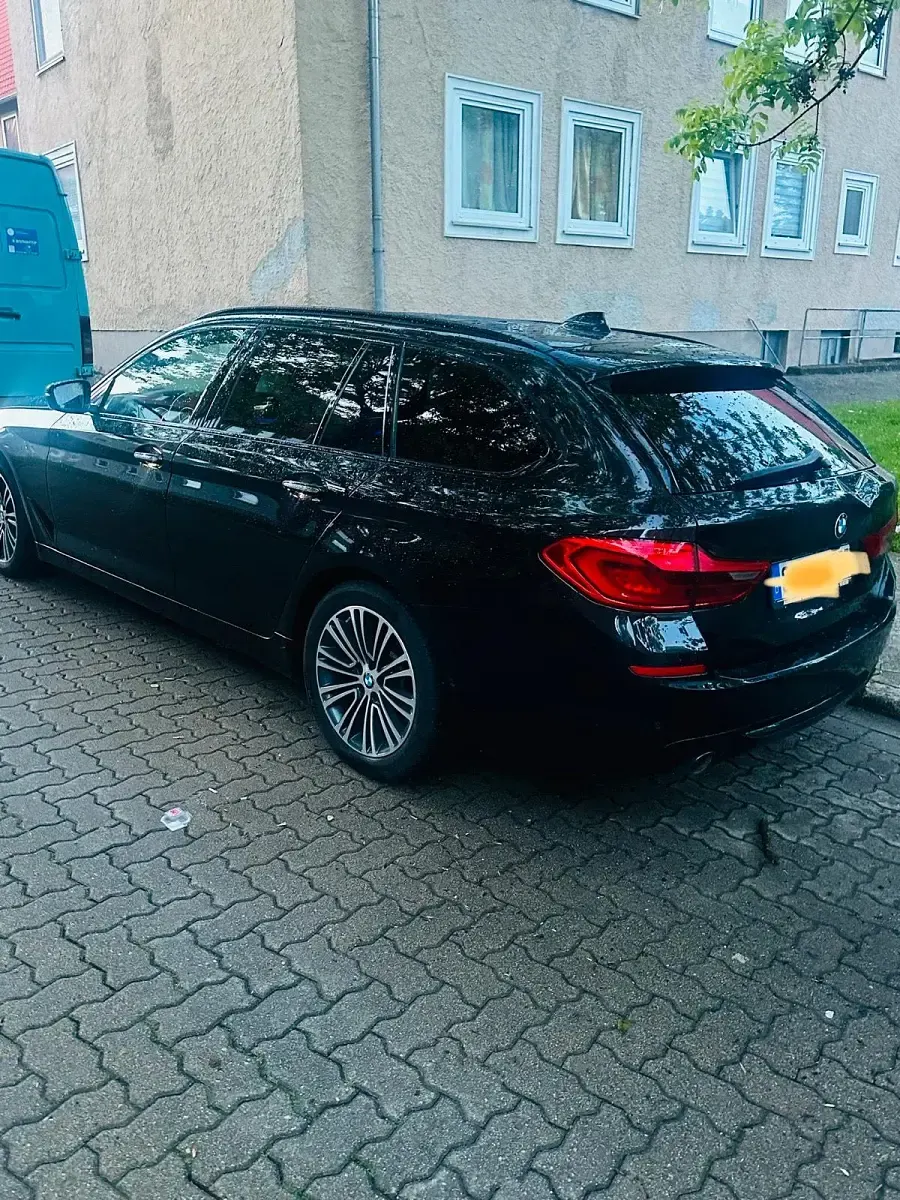 Gebraucht BMW 525 231 PS (169 kW) 2018 Schwarz Kombi