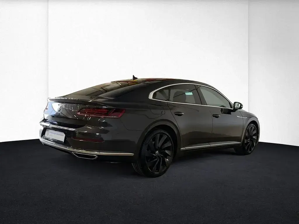 Gebraucht VW Arteon Elegance 190 PS (139 kW) 2019 Grau Kleinwagen