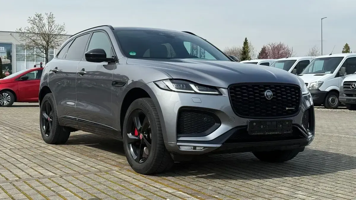 Gebraucht Jaguar F-Pace R-Dynamic 300 PS (220 kW) 2023 Grau SUV