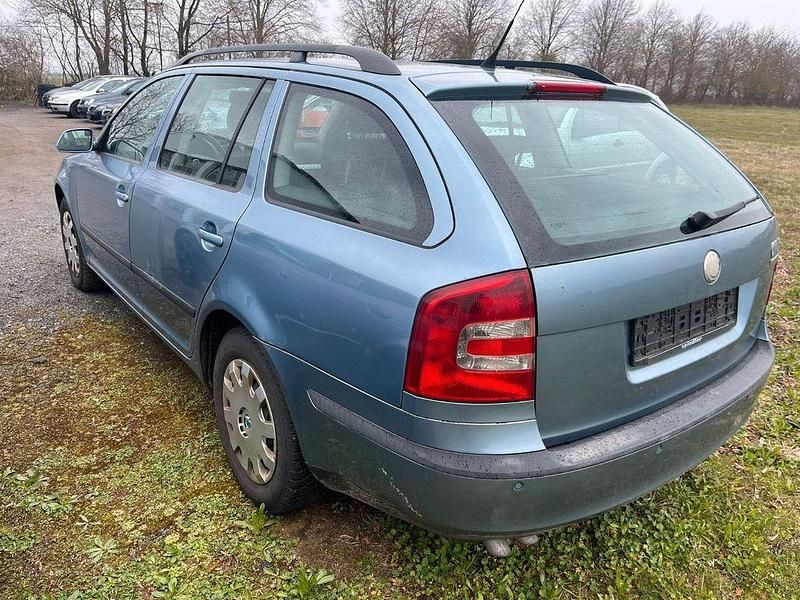 Gebraucht Skoda Octavia Elegance 140 PS (102 kW) 2007 Blau Kombi