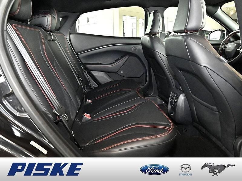 Gebraucht Ford Mustang Mach-E 197 kW (269 PS) 2022 Dark matter grey SUV