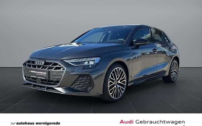 Grau Gebraucht 2025 Audi A3 Ambiente Limousine | 46.440 € - Bild 1/4