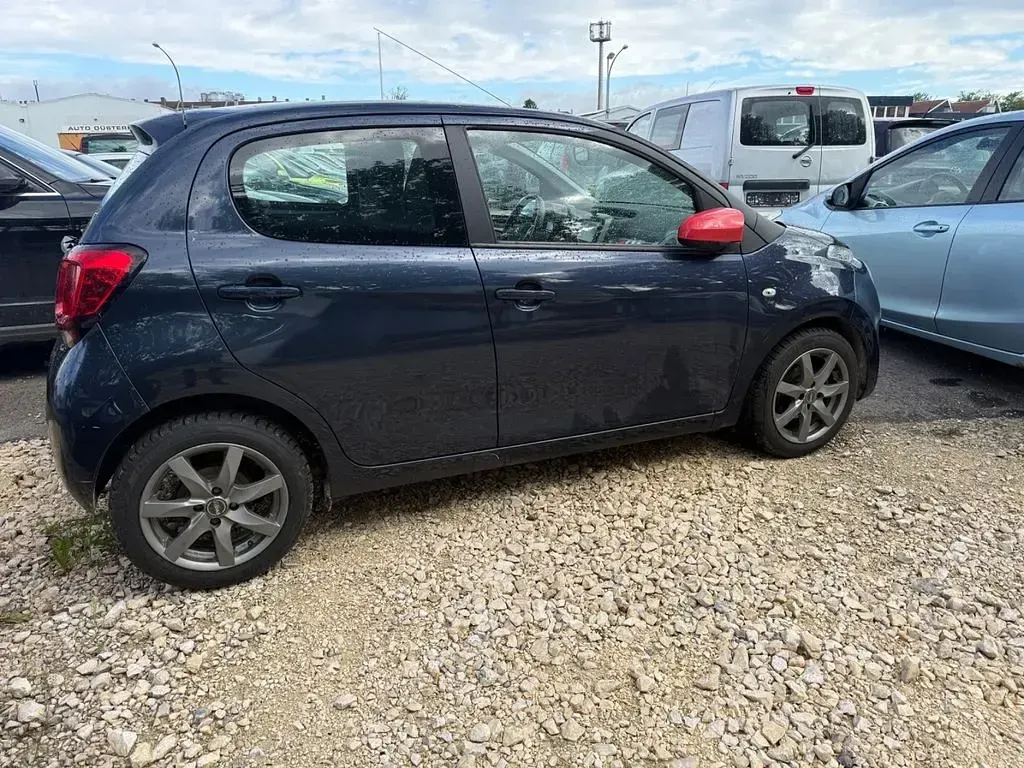 Gebraucht Citroën C1 SELECTION 82 PS (60 kW) 2017 Blau Kleinwagen